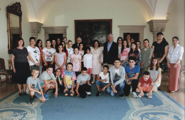 Зашто је важно да малишани из дијаспоре знају матерњи?